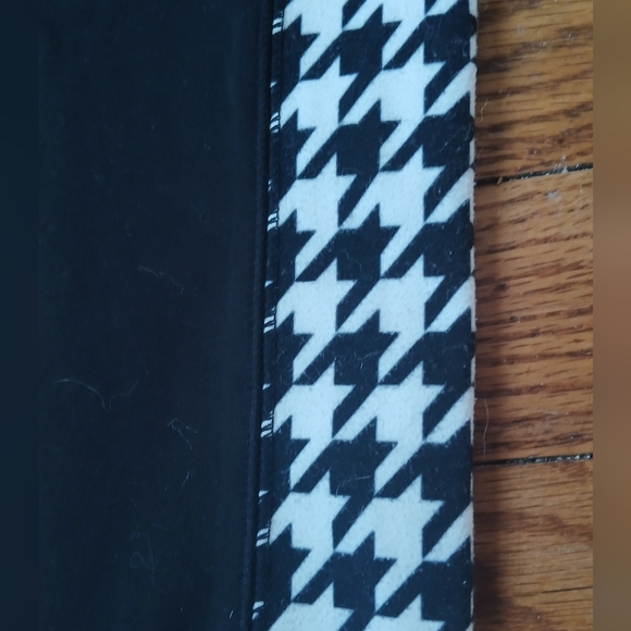 ❤️New York &Company leggings❤️ - Picture 5 of 6